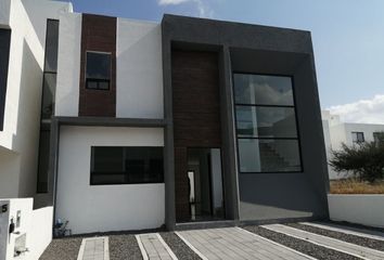 Casa en  Condominio San Juan, Fraccionamiento San Isidro, Querétaro, 76226, Mex