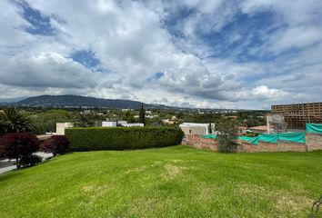 Terreno Comercial en  Cumbayá, Quito