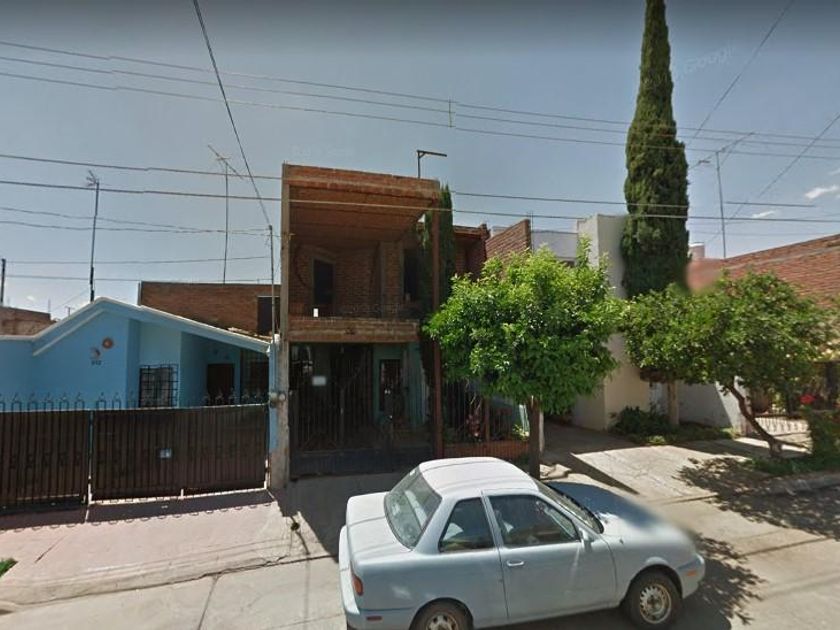 Casa en venta Calle Revolución 260-296, Tepatitlán De Morelos Centro, Tepatitlán De Morelos, Jalisco, 47600, Mex