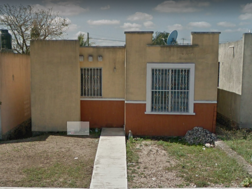 Casa en venta Calle 19, Calotmul, Yucatán, 97745, Mex