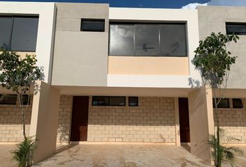 Casa en condominio en  Temozón Norte, Mérida, Yucatán, Mex