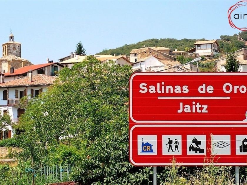 Chalet en venta Salinas De Oro, Navarra