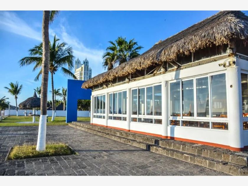 renta Casa en Centro, Mazatlán, Mazatlán (MX22NN4664) icasas.mx