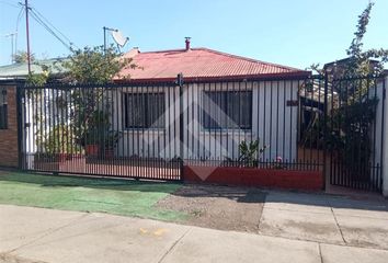 Casa en  Macul, Provincia De Santiago