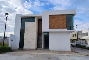 Casa en  Circuito Del Sol 50, Residencial Palma Real, Torreón, Coahuila De Zaragoza, 27023, Mex