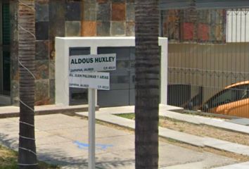 Casa en  Calle Aldous Huxley, Jardines Universidad, Zapopan, Jalisco, México