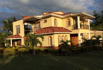 Casa en  Manantiales, Norte, Armenia