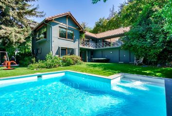 Casa en  Lo Barnechea, Provincia De Santiago