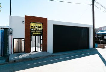 Casa en  Los Ahuehuetes 1560, Lomas Y Jardines De Valle Verde, Ensenada, Baja California, 22810, Mex