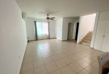 Casa en fraccionamiento en  Avenida Querobabi 186, Villa Sonora, Hermosillo, Sonora, 83106, Mex