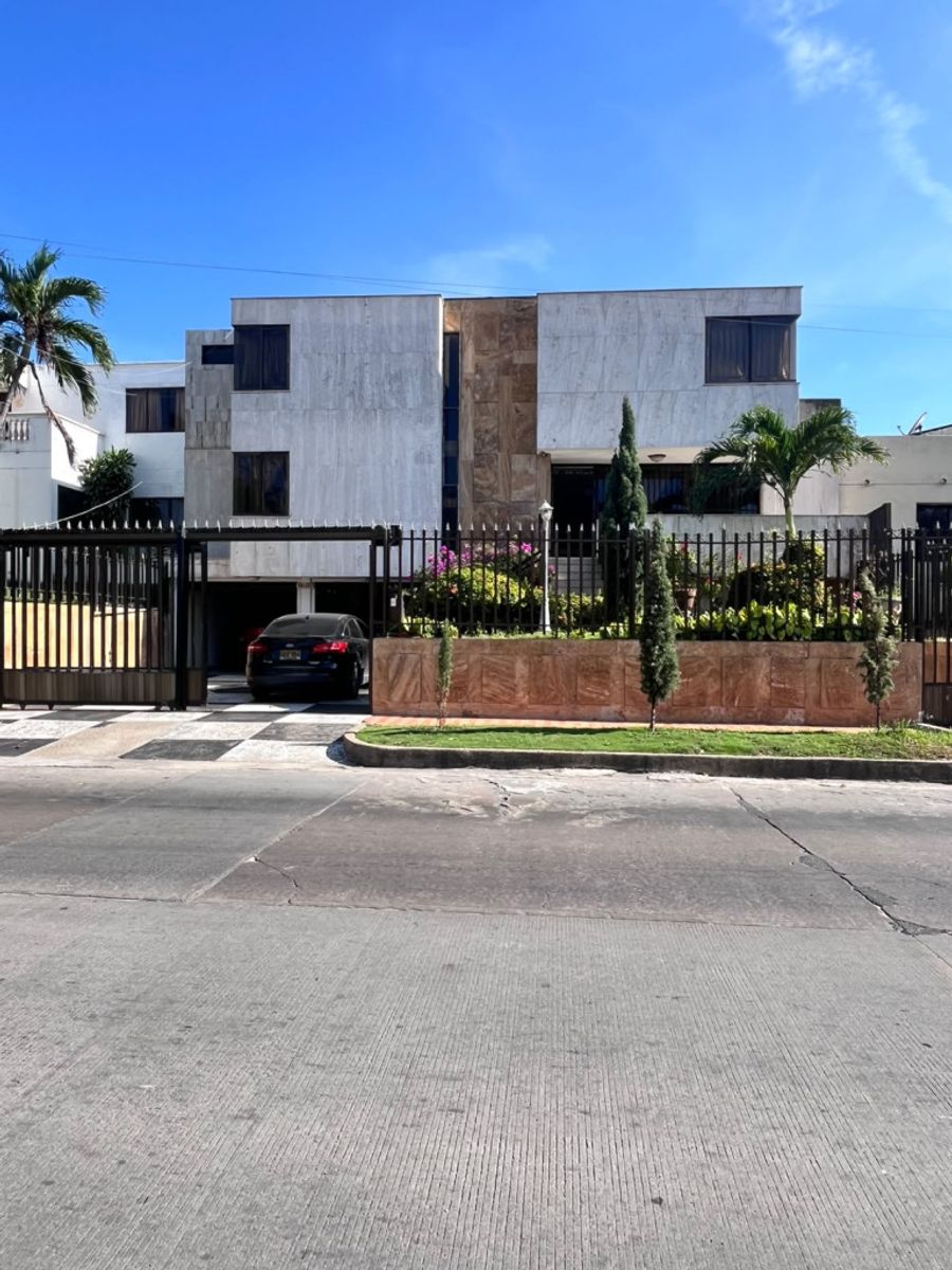 Casa en arriendo La Cumbre (Localidad Norte Centro Histórico) en La Cumbre