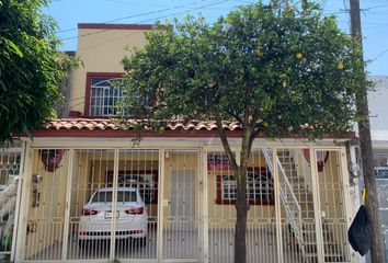 Casa en  Calle Monte Ajusco 586, Centro, Fracc Independencia Oriente, Guadalajara, Jalisco, 44340, Mex