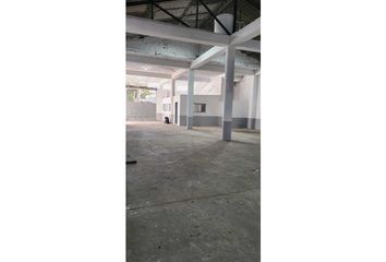 Bodega en La Esmeralda, Montenegro, Valle, Quindío, Rap Eje Cafetero, 633001, Colombia