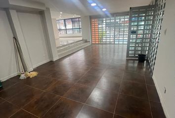 Local Comercial en  Calle 24 74 45, Medellín, Antioquia, Col