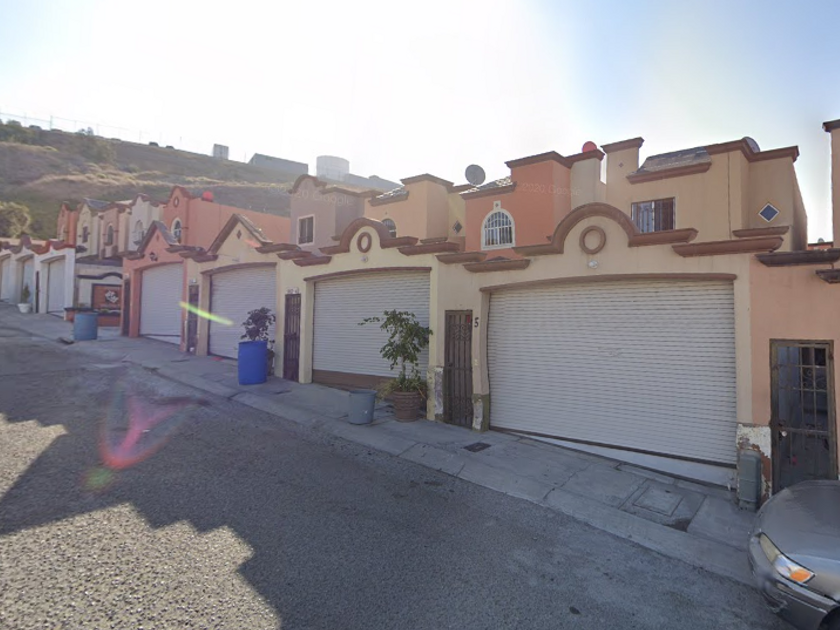 venta Casa en El Lago, Tijuana, Tijuana (6F11575)