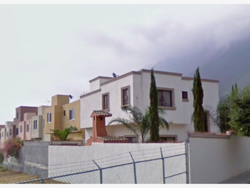 venta Casa en Bosques del Contry, Guadalupe, Nuevo León (MX21-KQ7832)-  