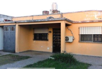 Casa en  Barrio Parque San Martin, Partido De Merlo