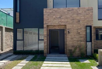 Casa en fraccionamiento en  Avenida Francisco I. Madero, Barrio San Miguel, San Mateo Atenco, México, 52104, Mex