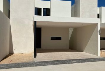 Casa en condominio en  Mérida, Mérida, Mérida, Yucatán