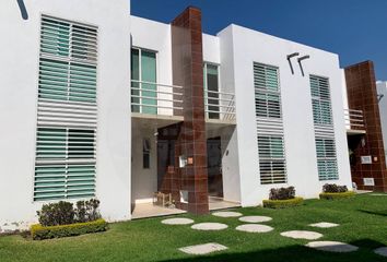 Casa en condominio en  Ixtlahuacan, Yautepec De Zaragoza, Morelos, México