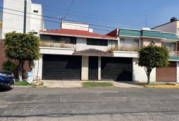 Casa en  Fraccionamiento Viveros De La Loma, Tlalnepantla De Baz