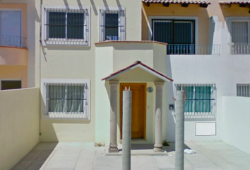 Casa en fraccionamiento en  Calle Orca 123, Fraccionamiento Delfines, Puerto Vallarta, Jalisco, 48325, Mex