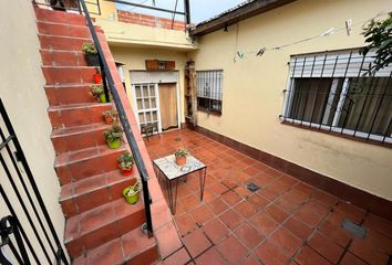 Casa en  Calle Vicente López 4357, Ciudad Del Libertador General San Martín, General San Martín, B1653, Provincia De Buenos Aires, Arg