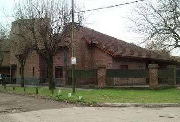 Casa en  Los Polvorines, Partido De Malvinas Argentinas