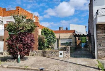 Casa en  Villa Luzuriaga, La Matanza