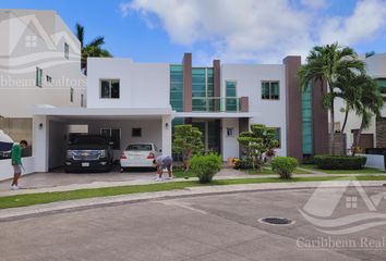 Casa en  Región 102, Cancún, Quintana Roo