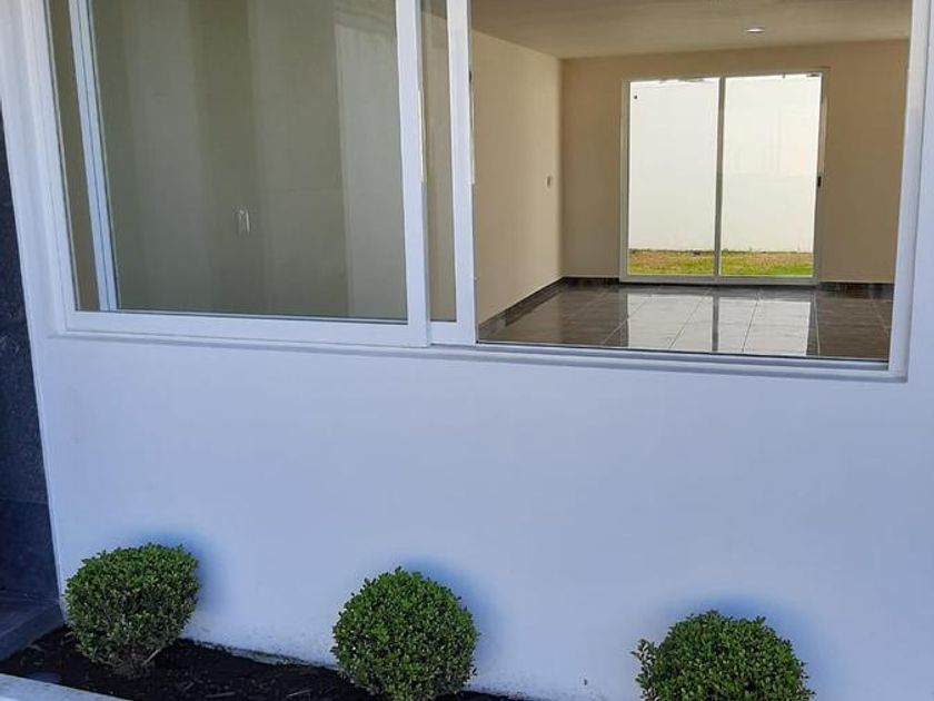 venta Casa en San Luis Mextepec, Zinacantepec (IHO4518437)