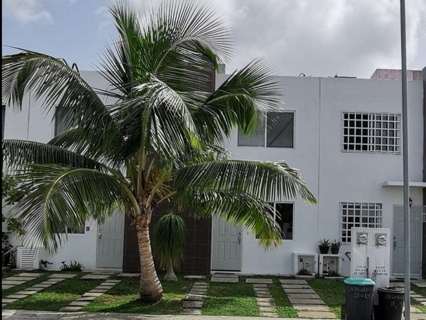 venta Casa en Playa del Carmen, Quintana Roo (EB-LH0369s)