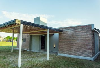 Casa en  Granadero Baigorria, Santa Fe