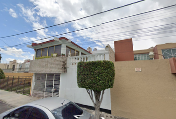 Casa en  Colina De Las Nieves 55-91, Satélite, Fraccionamiento Boulevares, Naucalpan De Juárez, México, 53140, Mex