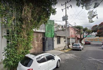 Casa en  Calle Santiago 8, Norte-basílica De Guadalupe, Tepeyac Insurgentes, Gustavo A Madero, Ciudad De México, 07020, Mex