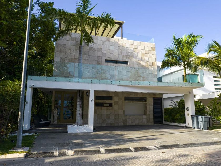 venta Casa en Residencial Cumbres, Cancún (2_43_77411498_4057231)