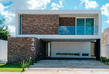 Casa en  Komchen, Mérida, Yucatán