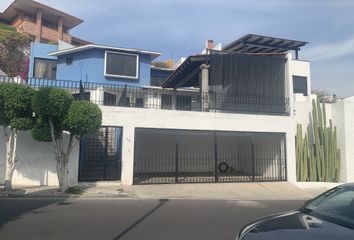 Casa en fraccionamiento en  Calle Senda Del Carruaje 210-212, Fraccionamiento Milenio 3ra Sección, Querétaro, 76060, Mex