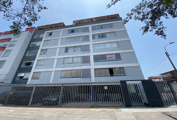 Departamento en  Salamanca De Monterrico, Lima