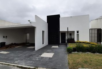Casa en  Flor De Piedra, Monterrey