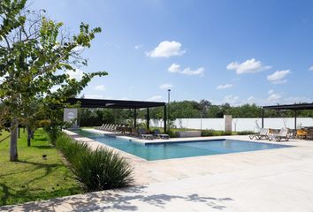 Lote de Terreno en  Calle 21, Kikteil, Mérida, Yucatán, 97303, Mex