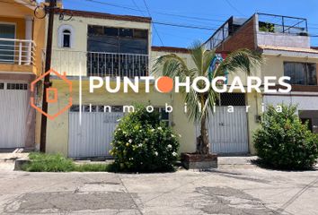 Casa en  Isaac Arriaga, Morelia, Michoacán, México
