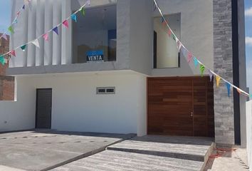 Casa en  Boulevard Universitario, Fraccionamiento Nuevo Paraíso, Querétaro, 76230, Mex