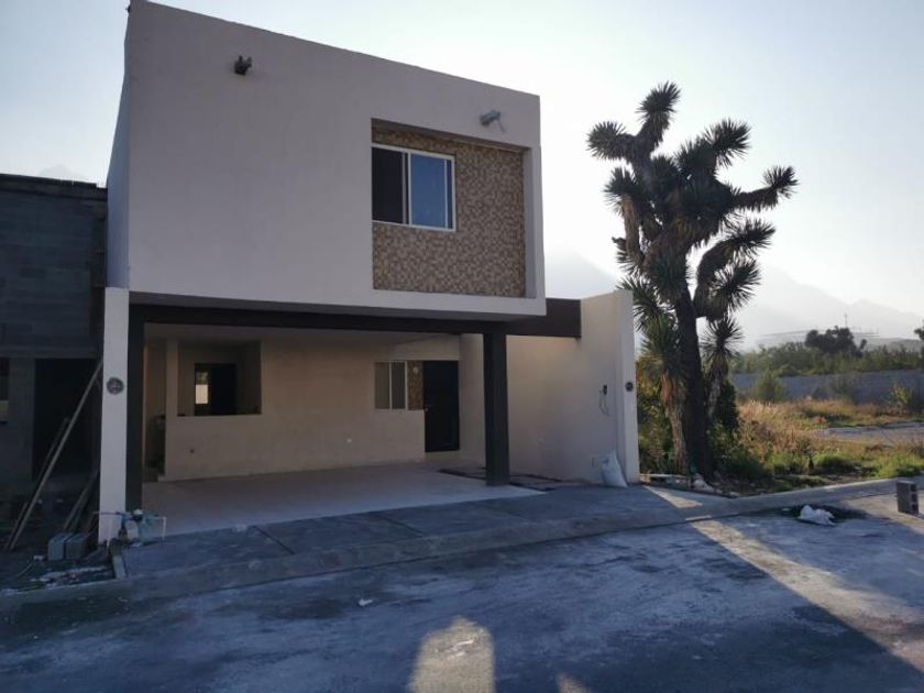 venta Casa en Cumbres Oro Residencial, Monterrey (MX21-LZ6151)