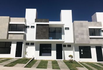 Casa en  Campestre San Isidro, Santiago De Querétaro, Municipio De Querétaro