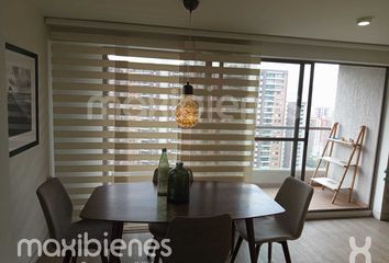 Apartment for rent in Loma de los Bernal, Medellín