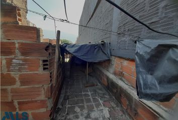 Casa en  Cristo Rey, Medellín