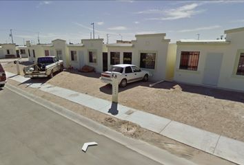 Casa en  Mater Dolorosa, Calle Grosella, Fracc Infonavit Aeropuerto, Juárez, Chihuahua, 32690, Mex
