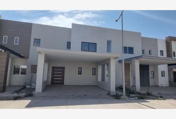 Casa en  Del Bosque, Gómez Palacio