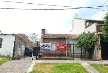 Casa en  Villa Luzuriaga, La Matanza